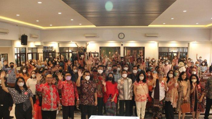 Peresmian Renovasi Gedung Ibadah GKI Bintaro Jakarta oleh Tito Karnavian Menteri Dalam Negeri didampingi Maruara Sirait Ketua Panitia Renovasi